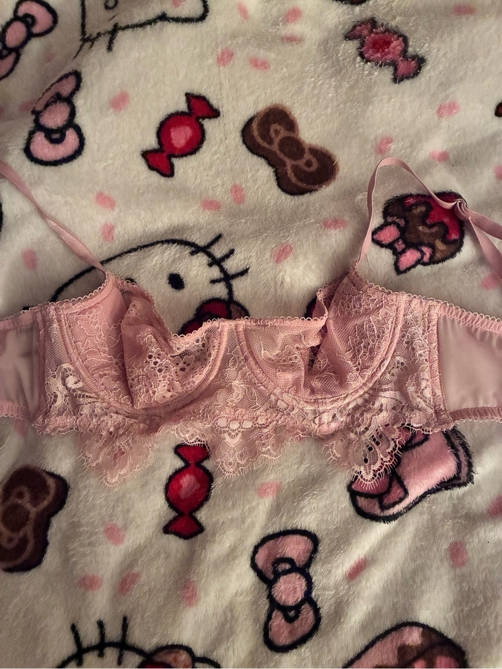 Victoria's Secret Pink Lace Underwire Bra